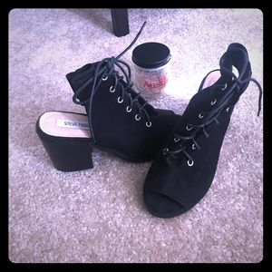 Steve Madden black open toe booties